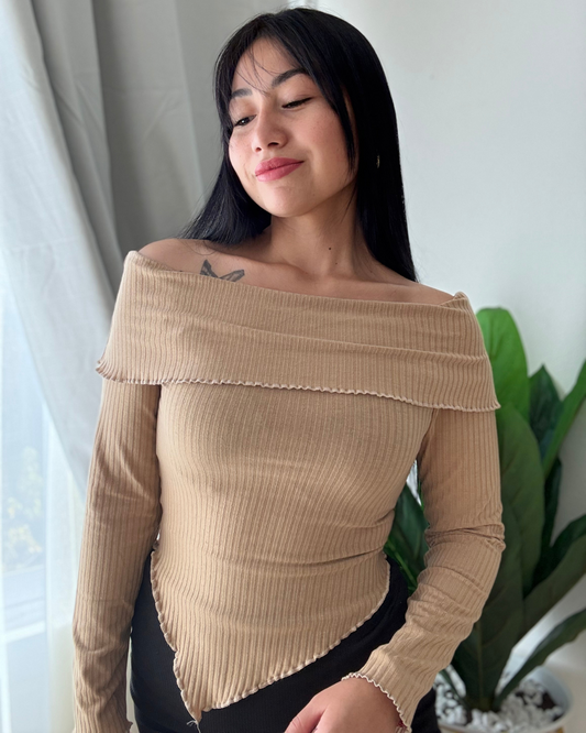 Polera Manga Larga Hombros